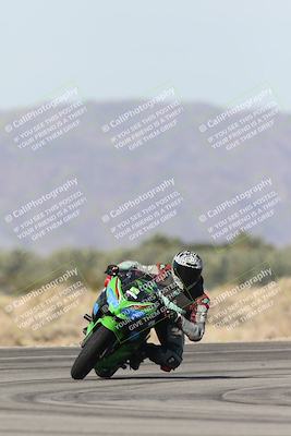 media/Nov-30-2025-TrackXperience (Sun) [[c0061d280f]]/3-Level 1/Session 3 (Turn 16)/